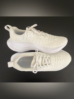 Nike Women’s React X Infinity Run 4 Cream/White NWOT Perfect Sz 9